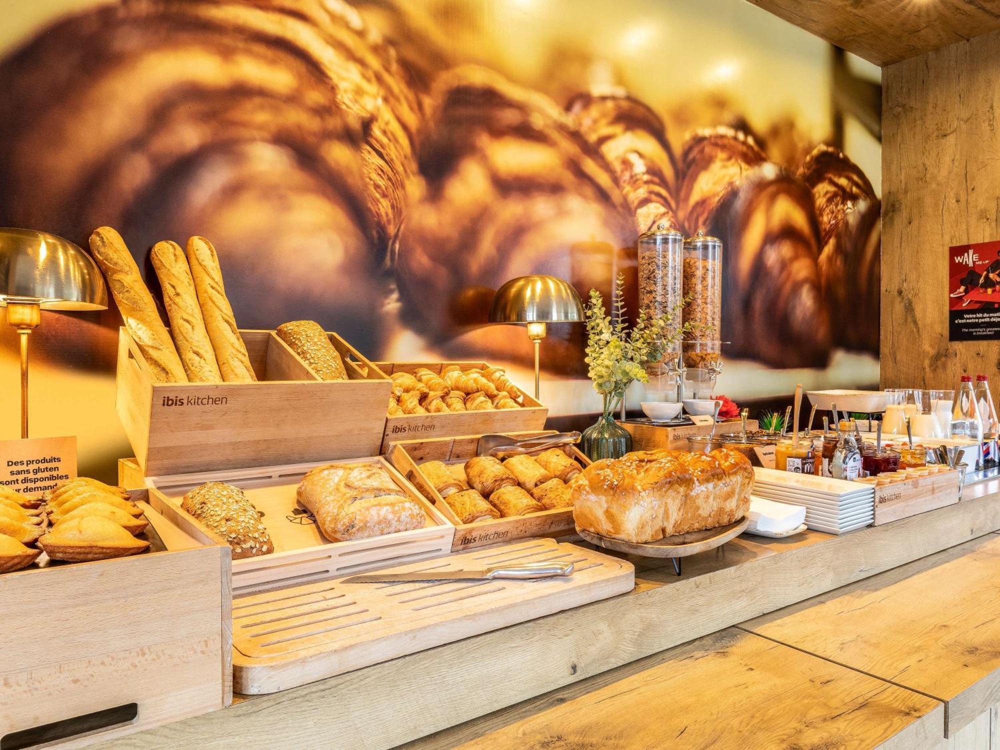 Ibis Chalons En Champagne Hotel Ngoại thất bức ảnh